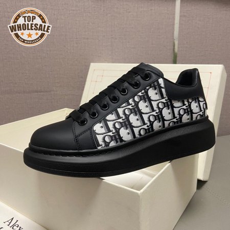 ALEXANDER MCQUEEN SNEAKER - AM26