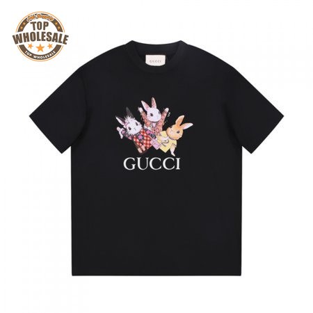 Gucci Rabbits Print Print Cotton T-Shirt Black