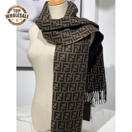 Fendi cashmere shawl Brown