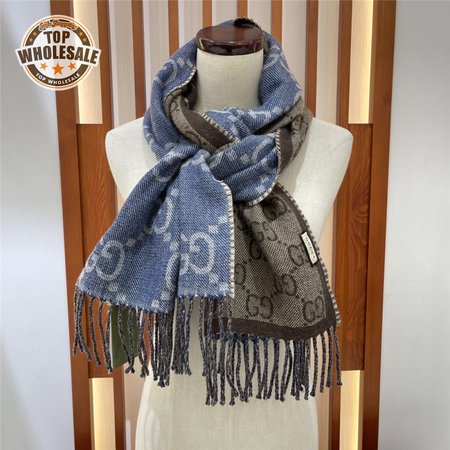 gucci GG fringed knit scarf