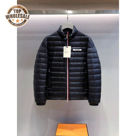 Moncler 20SS Down Jacket MC330189