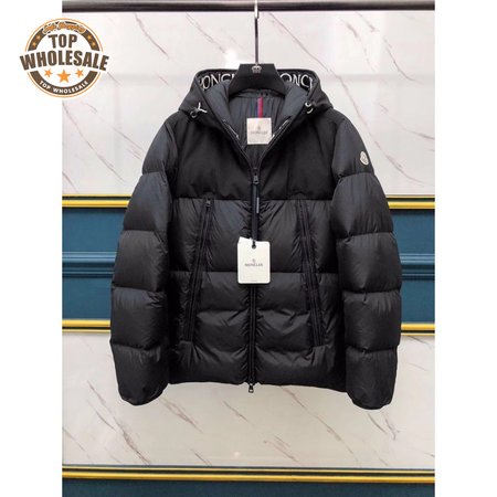 Moncler Montclar Down Jacket MC330183