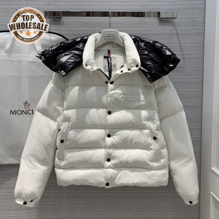 Moncler 2020ss Down Jacket MC330114
