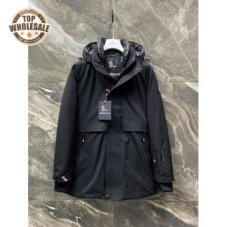Moncler Down Jacket MC330116