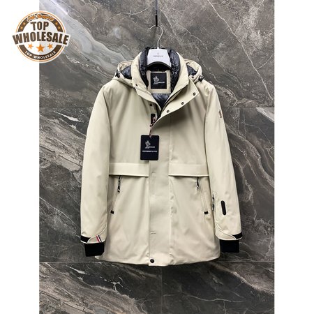Moncler Down Jacket MC330117