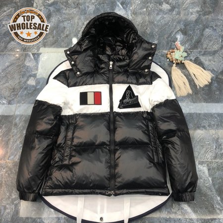 Moncler Gary Down Jacket MC330072