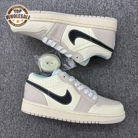 Jordan 1 Low SE Sanddrift Glacier Blue HQ3440-101 Unisex