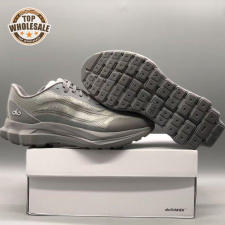 Alo Yoga Runner Gray
