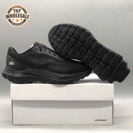 Alo Yoga Runner Black