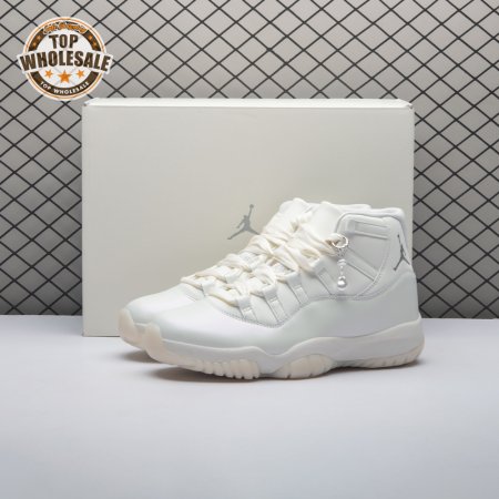 Jordan 11 Retro Pearl Unisex