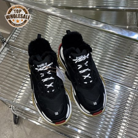 BALENCIAGA TRIPLE S SNEAKER - BB202