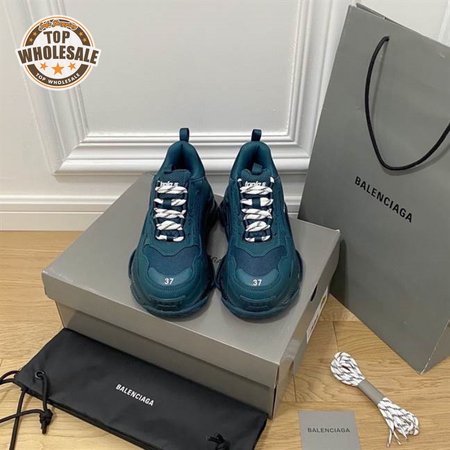 BALENCIAGA MEN'S TRIPLE S SNEAKER CLEAR SOLE - BB186