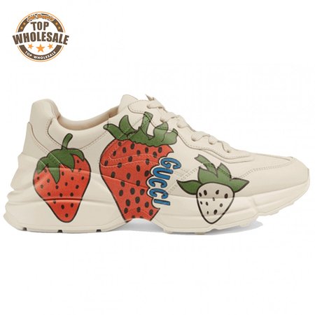 GUCCI RHYTON SNEAKER WITH STRAWBERRY