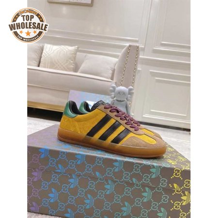 GUCCI GAZELLE SNEAKER - GC104