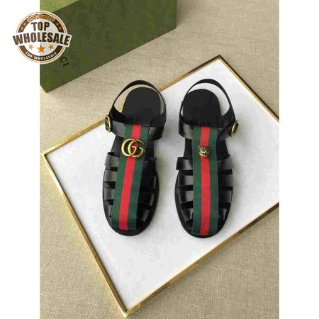 GUCCI SANDAL WITH DOUBLE G - SDG010